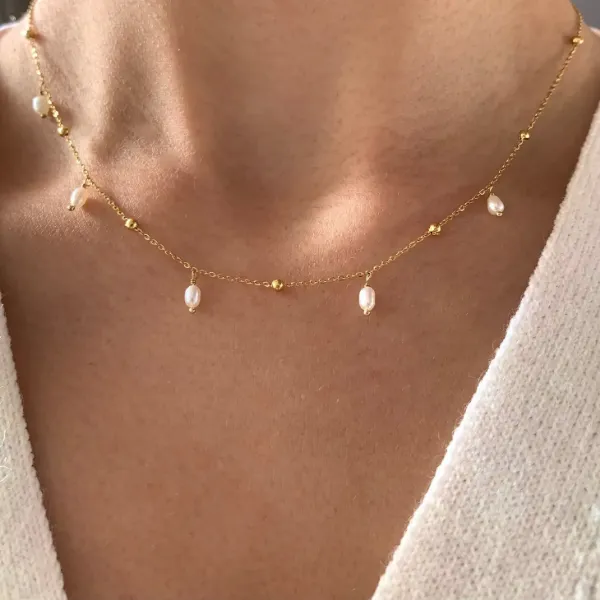 Victoire Collection Collana con perle d'acqua dolce Immagine di Victoire Collection Collana con perle d'acqua dolce