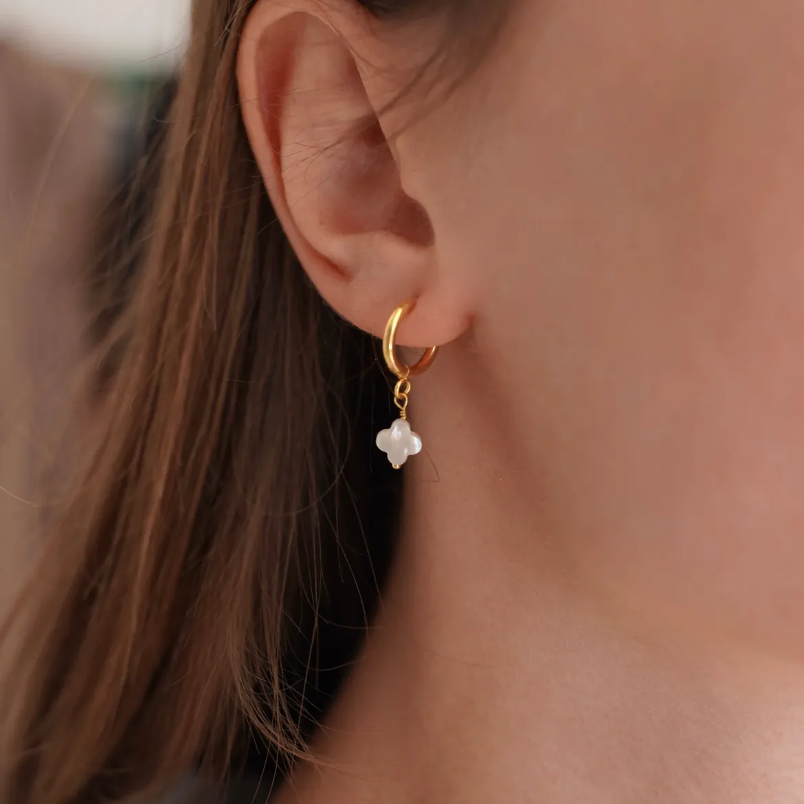 Image de Victoire Collection Boucles d'oreilles trèfle nacré