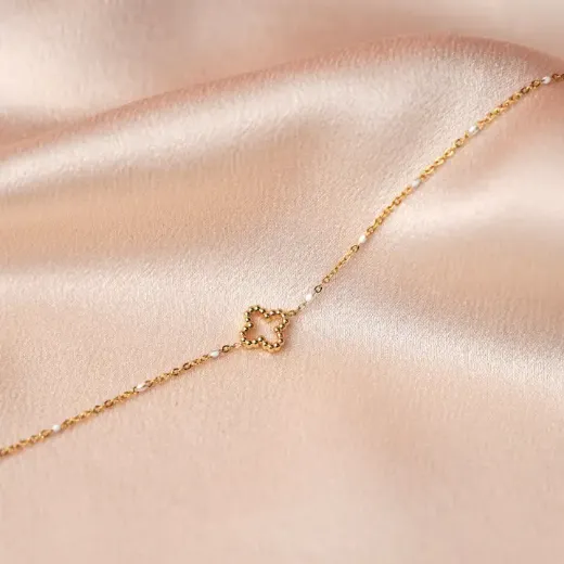 Bild von Victoire Collection Feines Edelstahlarmband mit weissem Kleeblatt